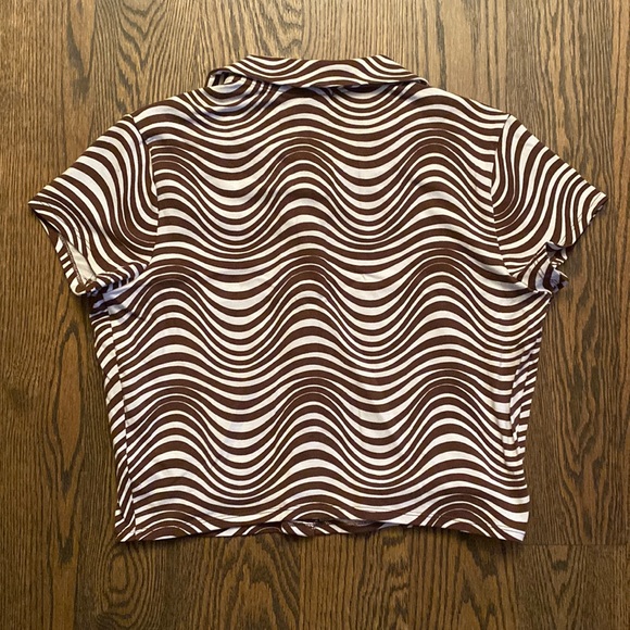 NWT Garage Button Down Top - Picture 2 of 4